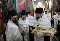 Митрополит Даниил и священство Курганской епархии совершили Великую Рождественскую вечерню
