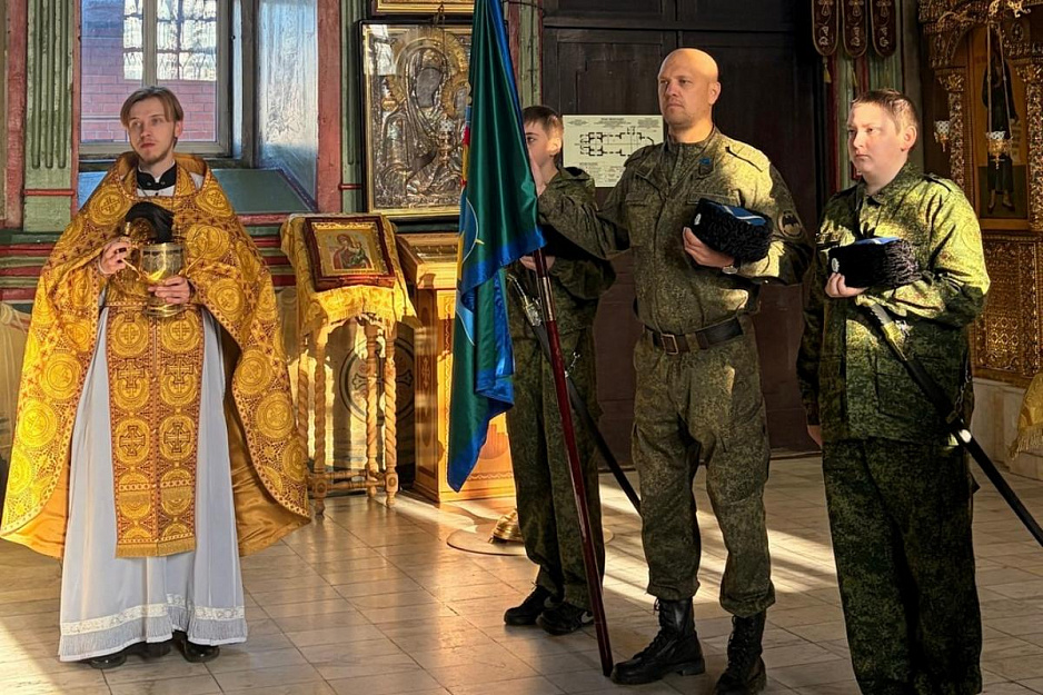В Александро‑Невском Кафедральном соборе Кургана состоялось посвящение в казаки