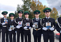 В Кургане кадеты 1 сентября участвовали в молебне по погибшим воинам