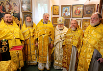 Архиерейская Литургия состоялась в храме села Лесниково
