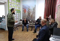 В Лебяжье священник выступает за объединение работы патриотических клубов