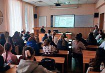 Преподаватели православной гимназии обсудили вопросы веры и науки с курганскими студентами