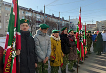 Курганский священник почтил память пограничников, погибших на острове Даманский