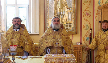 Предпразднство Воздвижения Честного и Животворящего Креста Господня. Божественная литургия