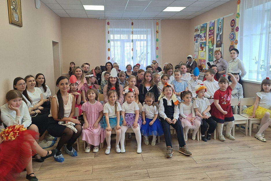 Пасхальный праздник прошёл в Троицком храме Кургана