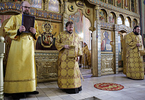 В воскресный день митрополит Даниил совершил Литургию в кафедральном соборе Кургана