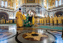 Митрополит Даниил сослужил в Храме Христа Спасителя Святейшему Патриарху Кириллу в день его интронизации