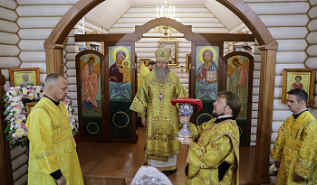 Литургия в день память свт. Иоанна, архиеп. Шанхайского и Сан-Францисского
