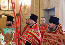 На Пасхальной великой вечерне священники Курганской епархии были удостоены церковных наград