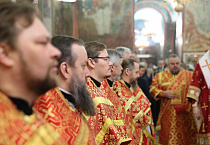 В престольный праздник Александро-Невского кафедрального собора прошла Литургия двух архиереев