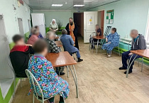 Руководитель отдела соцслужения епархии посетил социальные учреждения Кургана
