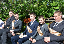 Священник благословил выпускников на успешную сдачу экзаменов