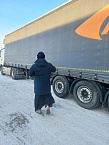 В Кургане священнослужители участвовали в отправке гуманитарного груза