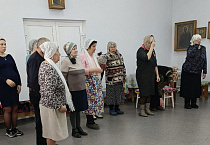 Варгашинский священник с прихожанами совершил богослужения в двух селах