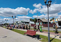 Представители курганского храма во главе с настоятелем в 22-й раз приняли участие в крестном ходе в честь преподобного Далмата Исетского