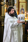 В Рождественский сочельник митрополит Даниил совершил Литургию в Александро-Невском соборе