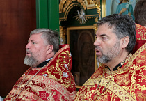 В Светлый понедельник митрополит Даниил совершил Литургию в Троицком соборе Кургана
