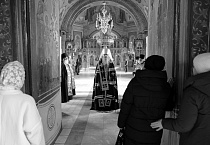 Во вторник Первой седмицы Великого поста митрополит Даниил после уставного богослужения совершил заупокойную Литию