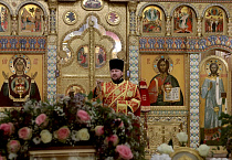 В престольный праздник Александро-Невского кафедрального собора прошла Литургия двух архиереев