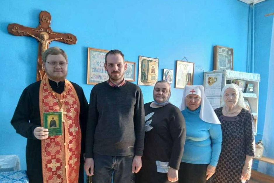 Еженедельный молебен состоялся в Курганской областной больнице