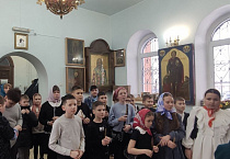 В Кургане четвероклассники из пятой школы побывали в Порт-Артурском храме