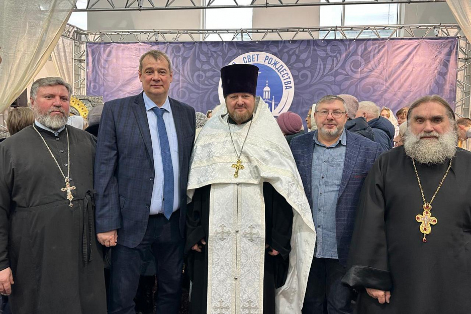В Кургане в 17-й раз открылась выставка-ярмарка «Добрый свет Рождества»