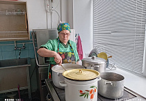 При курганском Порт-Артурском храме продолжает действовать социальная столовая