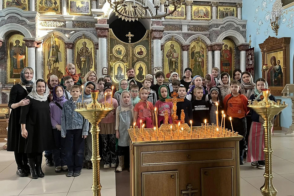Не нужно ездить по всему миру в поисках благодати, она находится и в наших храмах