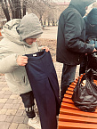 В Кургане ЦГП «Надежда» в ноябре снабжал нуждающихся теплыми вещами