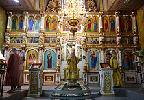 В храме микрорайона Смолино прошла архиерейская Литургия