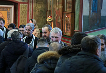 Митрополит Даниил в Александро-Невском соборе возглавил вечерню с Чином прощения