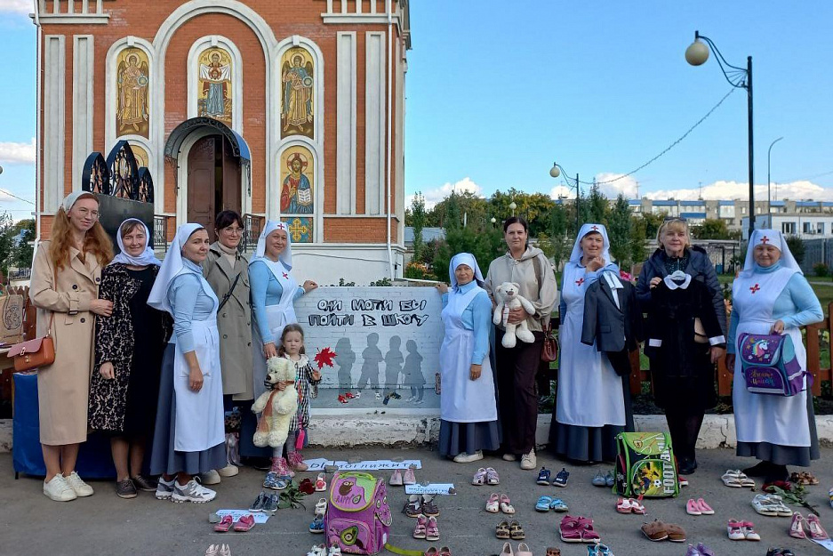 В курганском храме провели противоабортную акцию "Они могли бы пойти в школу"
