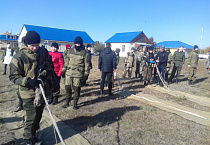 Первый прыжок с парашютом совершили курганские воспитанники военно-патриотического клуба