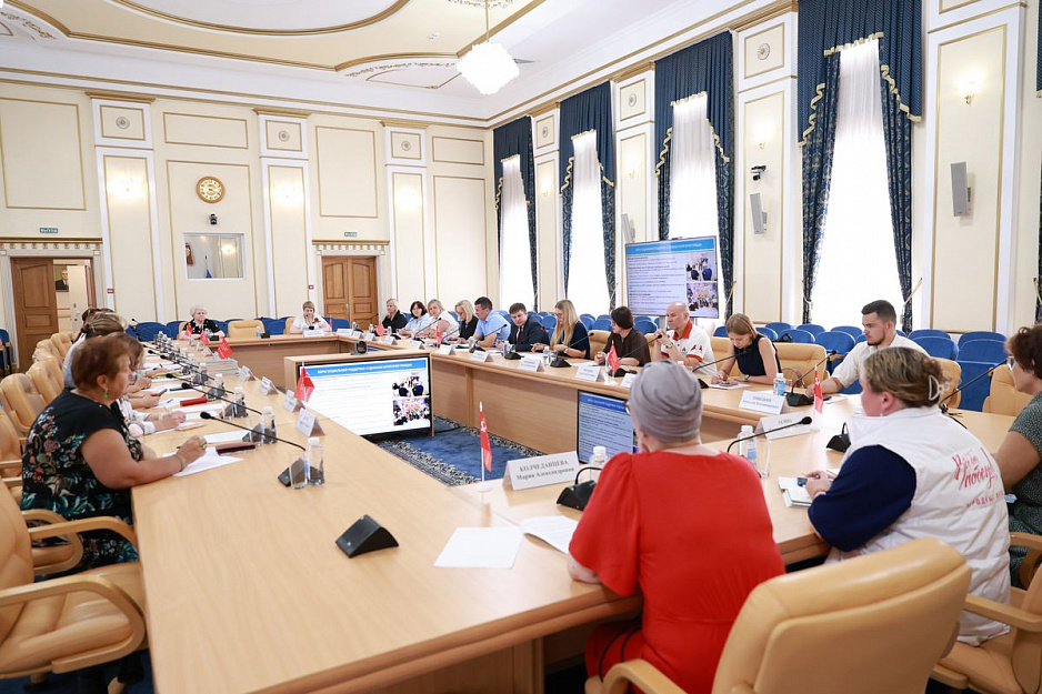 Члены СПЖ и ВРНС приняли участие в сессии, посвященной развитию демографической политики в Зауралье