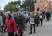 В Неделю 13-ю по Пятидесятнице, по благословению митрополита Курганского и Белозерского Иосифа, состоялся IV Крестный ход воспитанников воскресных школ Курганской Митрополии