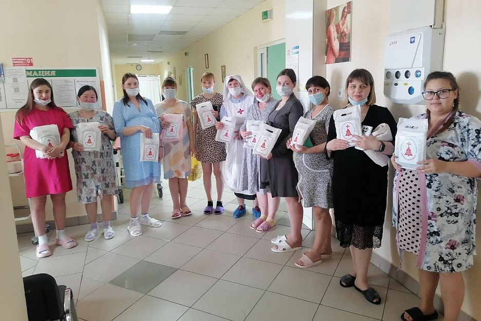 В Кургане Центр «Обитель милосердия» поздравил будущих мамочек
