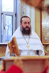Митрополит Даниил совершил Божественную литургию и отпевание