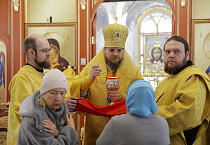 В старинном храме села Усть-Суерское два архиерея совершили Литургию