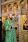 В праздник Входа Господня в Иерусалим митрополит Даниил освятил вербы в Александро-Невском соборе