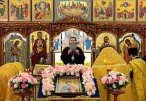 Митрополит Даниил вручил патриаршую награду настоятелю Пантелеимоновского храма Кургана
