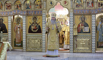 Предпразднство Воздвижения Честного и Животворящего Креста Господня. Божественная литургия