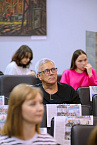 «Люди с безграничными возможностями»: в Юговке состоялась презентация фильма об ансамбле жестовой песни «Поющие руки»