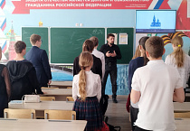 Новые показы фильма Курганской епархии «Аня, плыви!» посетили более 300 школьников 
