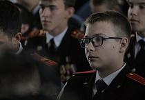 Курганским школьникам и студентам рассказали о причинах и смыслах СВО