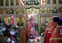 На Пасхальной великой вечерне священники Курганской епархии были удостоены церковных наград