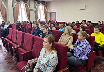 В Кургане студенты госуниверситета познакомились с нравственными основами семейной жизни