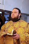 В Покровском храме Кургана собор архиереев совершил Литургию