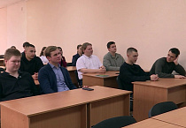 Пресс-секретарь Курганской епархии рассказал студентам об этических вызовах ИИ с христианской точки зрения