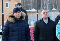 Митрополит Даниил освятил купола и кресты для нового Чимеевского храма