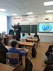 Зауральский священник побывал в школе на «Классной встрече»